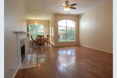 15627 Rosewood Hill Court, Sugar Land, TX 77498 - Photo 4