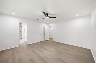 14138 Burke Forest Dr, Houston, TX 77070 - Photo 28