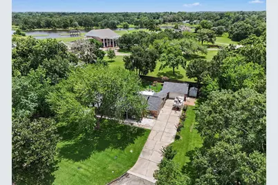 4318 Meadow Glenn Drive, Dickinson, TX 77539 - Photo 40