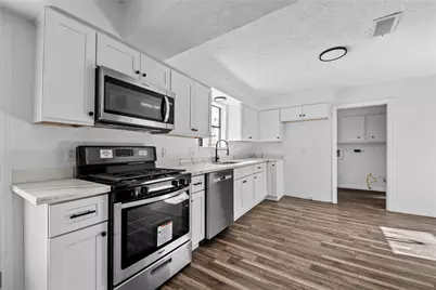 6611 Falling Waters Drive, Spring, TX 77379 - Photo 10