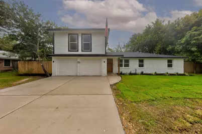 3115 Michael Street, Bacliff, TX 77518 - Photo 2