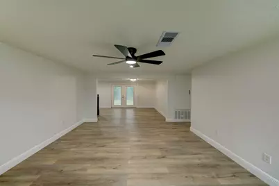 3115 Michael Street, Bacliff, TX 77518 - Photo 12