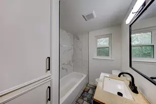 3115 Michael St, Bacliff, TX 77518 - Photo 18