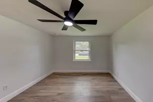 3115 Michael St, Bacliff, TX 77518 - Photo 20