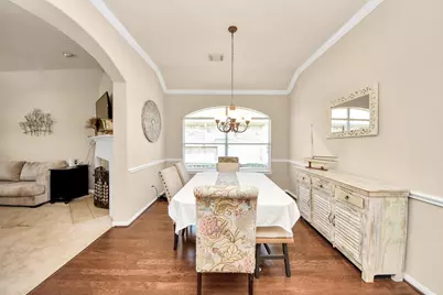 945 Autumn Brook Street, Seabrook, TX 77586 - Photo 8