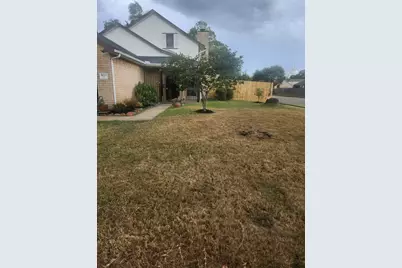 8015 Crestwick Drive, Houston, TX 77083 - Photo 10