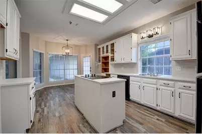 539 W North Hill Drive, Spring, TX 77388 - Photo 8