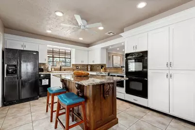 1464 Lakeside Drive W, Canyon Lake, TX 78133 - Photo 16