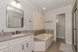 7650 Colonial Dr, Beaumont, TX 77707 - Photo 16