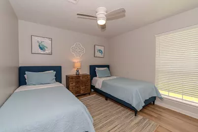 7650 Colonial Dr, Beaumont, TX 77707 - Photo 22