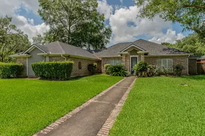 7650 Colonial Dr, Beaumont, TX 77707 - Photo 1