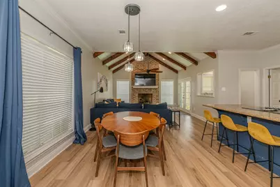 7650 Colonial Dr, Beaumont, TX 77707 - Photo 10