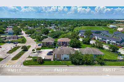 4017 Briar Hollow Drive, Dickinson, TX 77539 - Photo 2