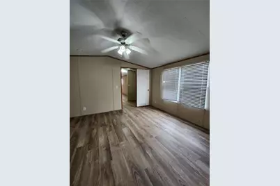 502 Magnusson Ave, Palacios, TX 77465 - Photo 14