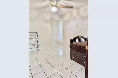 10719 Carvel Lane, Houston, TX 77072 - Photo 18