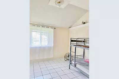 10719 Carvel Lane, Houston, TX 77072 - Photo 16