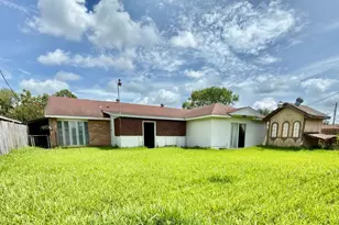 10719 Carvel Ln, Houston, TX 77072 - Photo 30