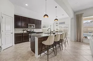 1504 Nacogdoches Valley Dr, League City, TX 77573 - Photo 10