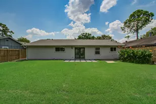 9410 Highmeadow Dr, Houston, TX 77063 - Photo 30
