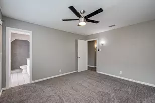 9410 Highmeadow Dr, Houston, TX 77063 - Photo 20