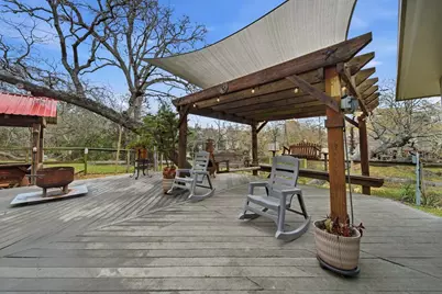 527 S Ohio Avenue, La Porte, TX 77571 - Photo 8