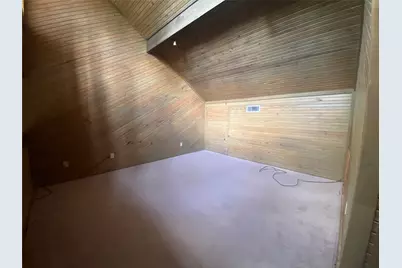 24605 Pools Creek E, Huntsville, TX 77320 - Photo 22