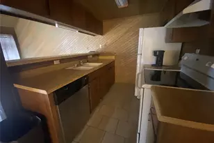 24605 Pools Creek E, Huntsville, TX 77320 - Photo 12