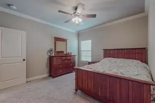 6570 Merrick Ln, Beaumont, TX 77706 - Photo 32