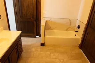 29511B Turnbury Village Dr, Spring, TX 77386 - Photo 10
