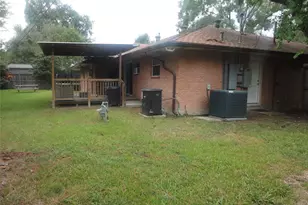 3302 Knoll St, Houston, TX 77080 - Photo 4