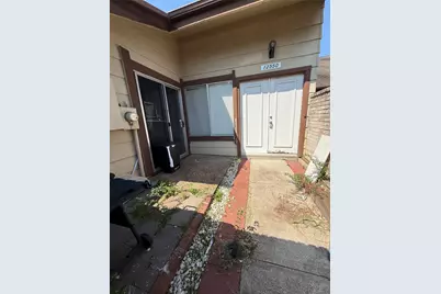 12550 Newbrook Dr, Houston, TX 77072 - Photo 2
