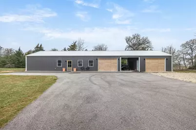432 S Garrett Circle, Bellville, TX 77418 - Photo 6