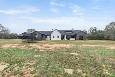 432 S Garrett Circle, Bellville, TX 77418 - Photo 38