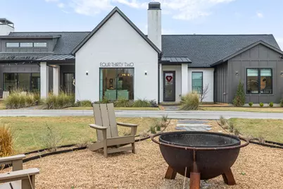 432 S Garrett Circle, Bellville, TX 77418 - Photo 4