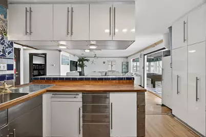 906 91st Street, Galveston, TX 77554 - Photo 20