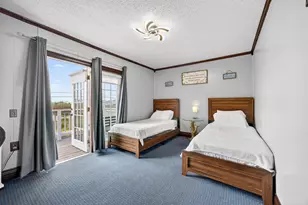 906 91st St, Galveston, TX 77554 - Photo 32