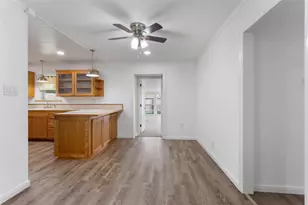 2918 15th Ave N, Texas City, TX 77590 - Photo 12