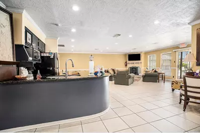 1500 Bay Area Boulevard #424, Houston, TX 77058 - Photo 4