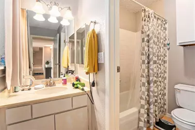 1500 Bay Area Boulevard #424, Houston, TX 77058 - Photo 12