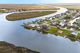 239 Redfish Dr, Freeport, TX 77541 - Photo 34