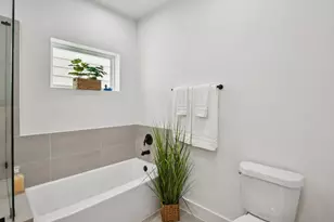 6808 Madrid St, Houston, TX 77021 - Photo 44
