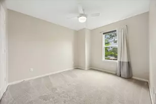5106 Pinemont Pl, Houston, TX 77092 - Photo 10
