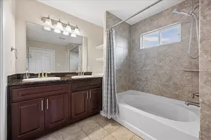 5106 Pinemont Pl, Houston, TX 77092 - Photo 8