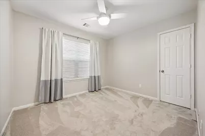5106 Pinemont Place, Houston, TX 77092 - Photo 12
