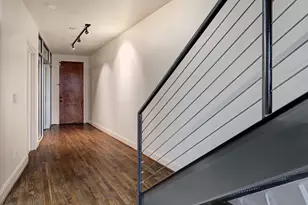 1005 S Shepherd Dr, Houston, TX 77019 - Photo 2