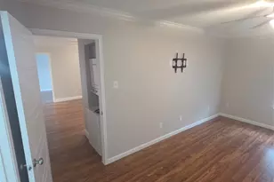 2350 Bering Dr, Houston, TX 77057 - Photo 8