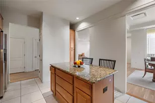 511 S Post Oak Ln, Houston, TX 77056 - Photo 12