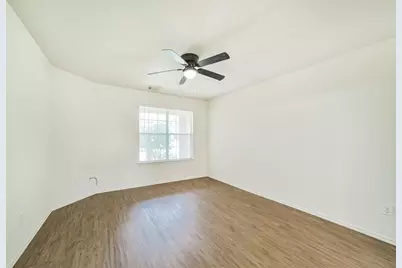 33318 Cottonwood Bend, Magnolia, TX 77354 - Photo 18