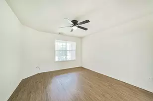 33318 Cottonwood Bend, Magnolia, TX 77354 - Photo 18