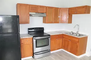 1015 30th St, Galveston, TX 77550 - Photo 8